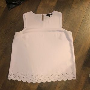 BANANA REPUBLIC lilac sleeveless top